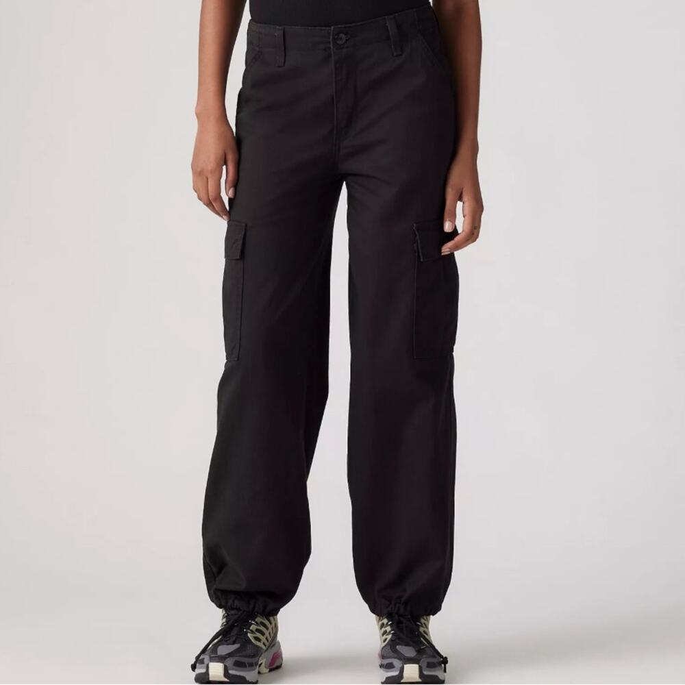 Levi’s ‘94 Baggy Cargo Pants Black Women’s Wide Leg Pant Pockets Mid Rise